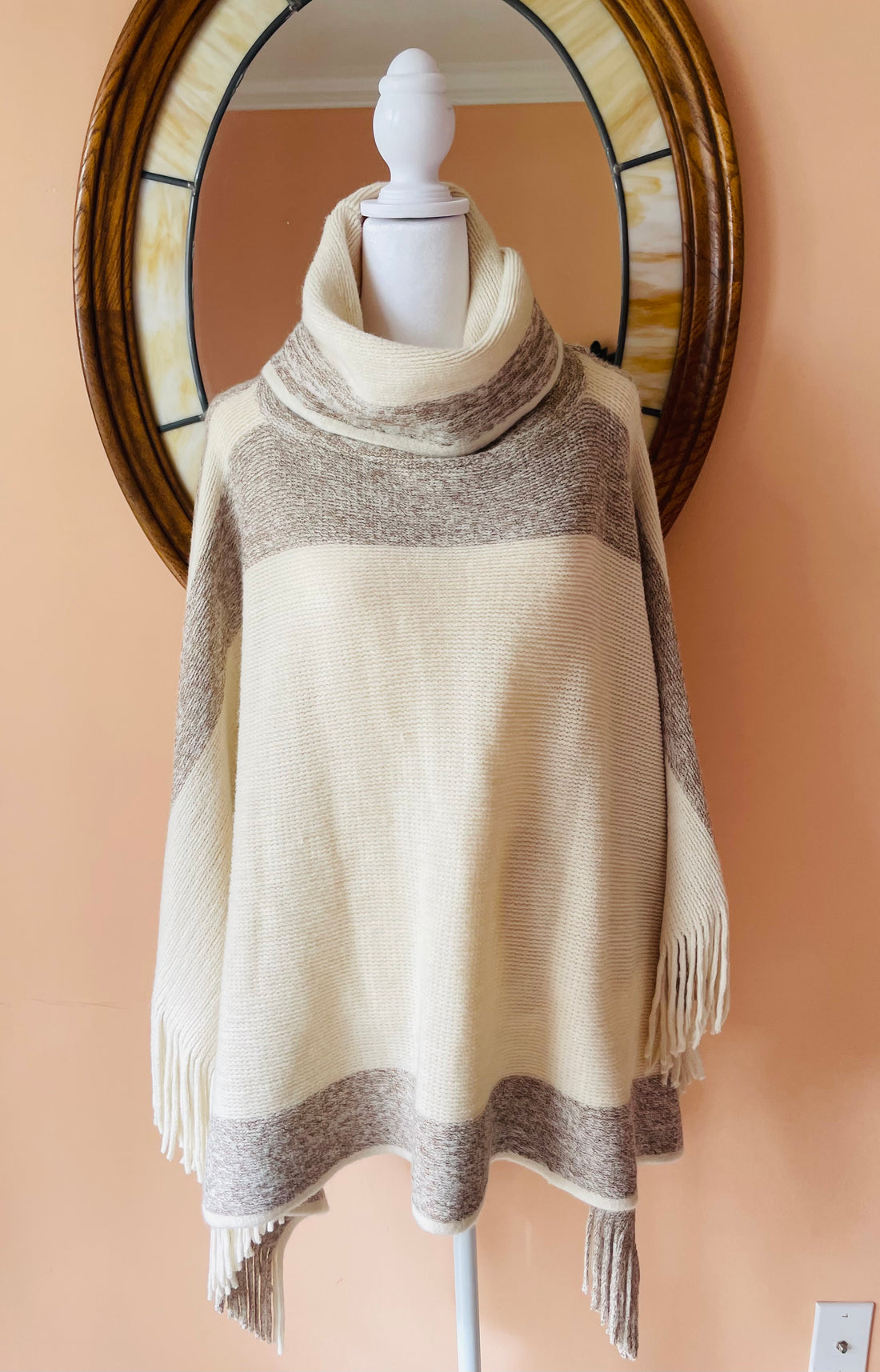 2000s Off White Fringed Turtleneck Knit Sweater Poncho Top. M/L