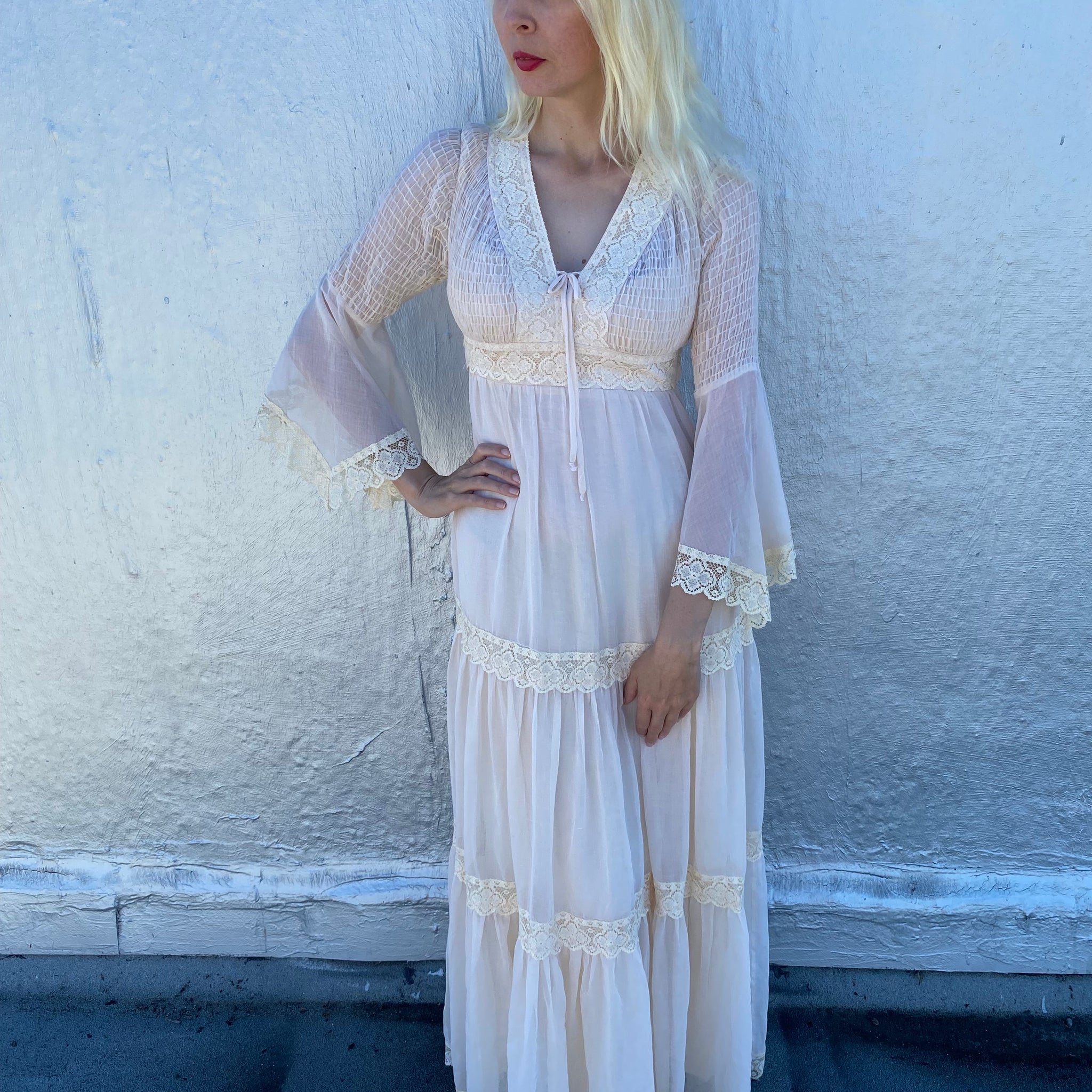 Vintage 70s Off White Angel Wing Lace Trim Maxi Dress XS/Sm