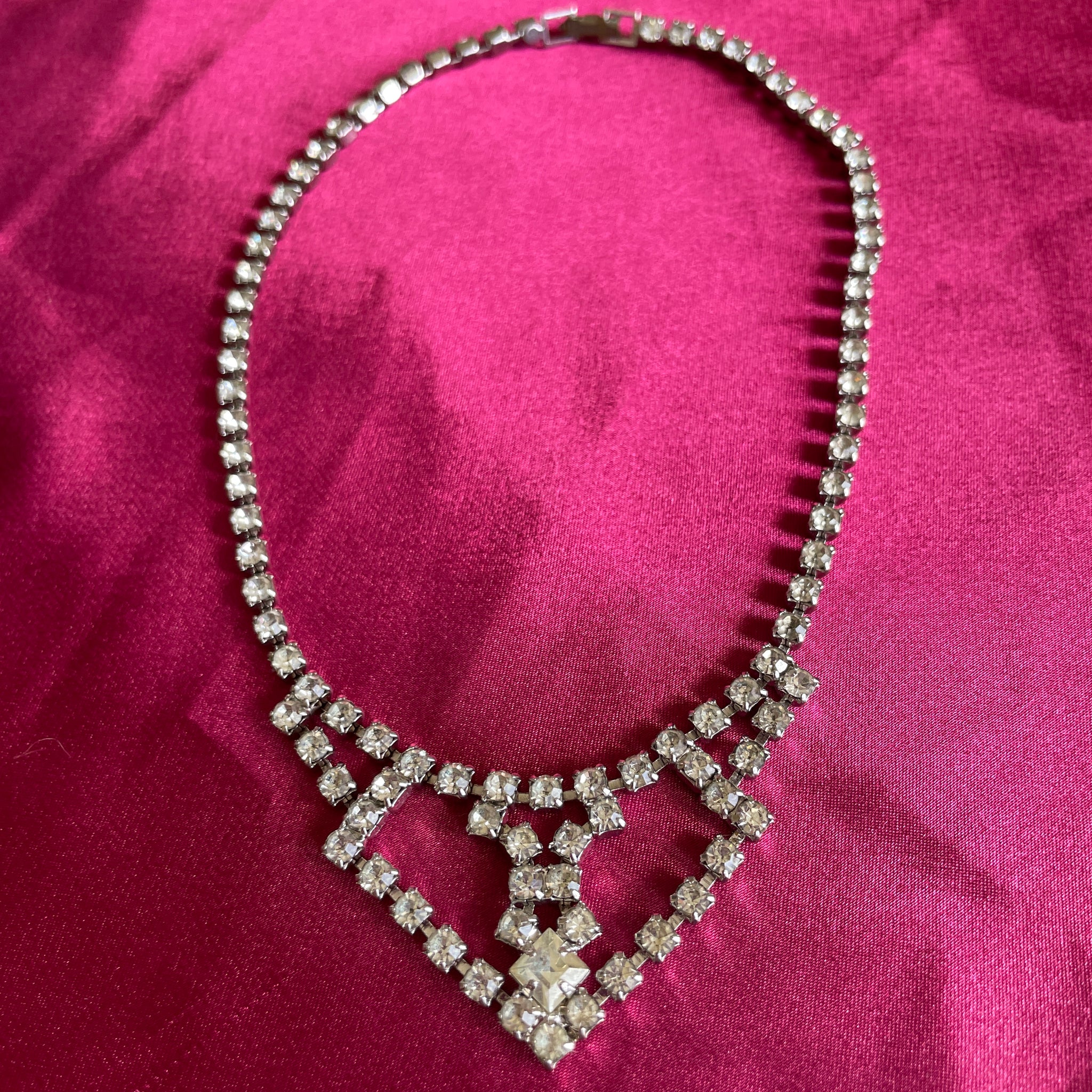 50s Vintage Beautiful Clear Rhinestone Silver Tone Choker Necklace