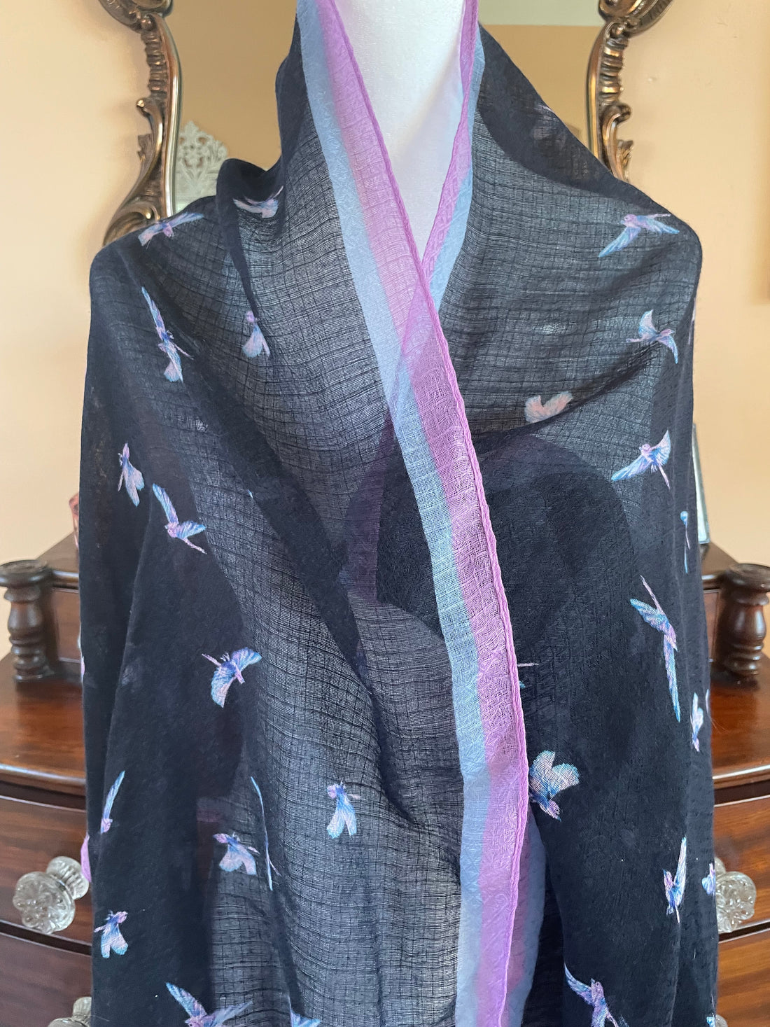 80s Vintage Black Flying Bird Print Rectangular Large Scarf.