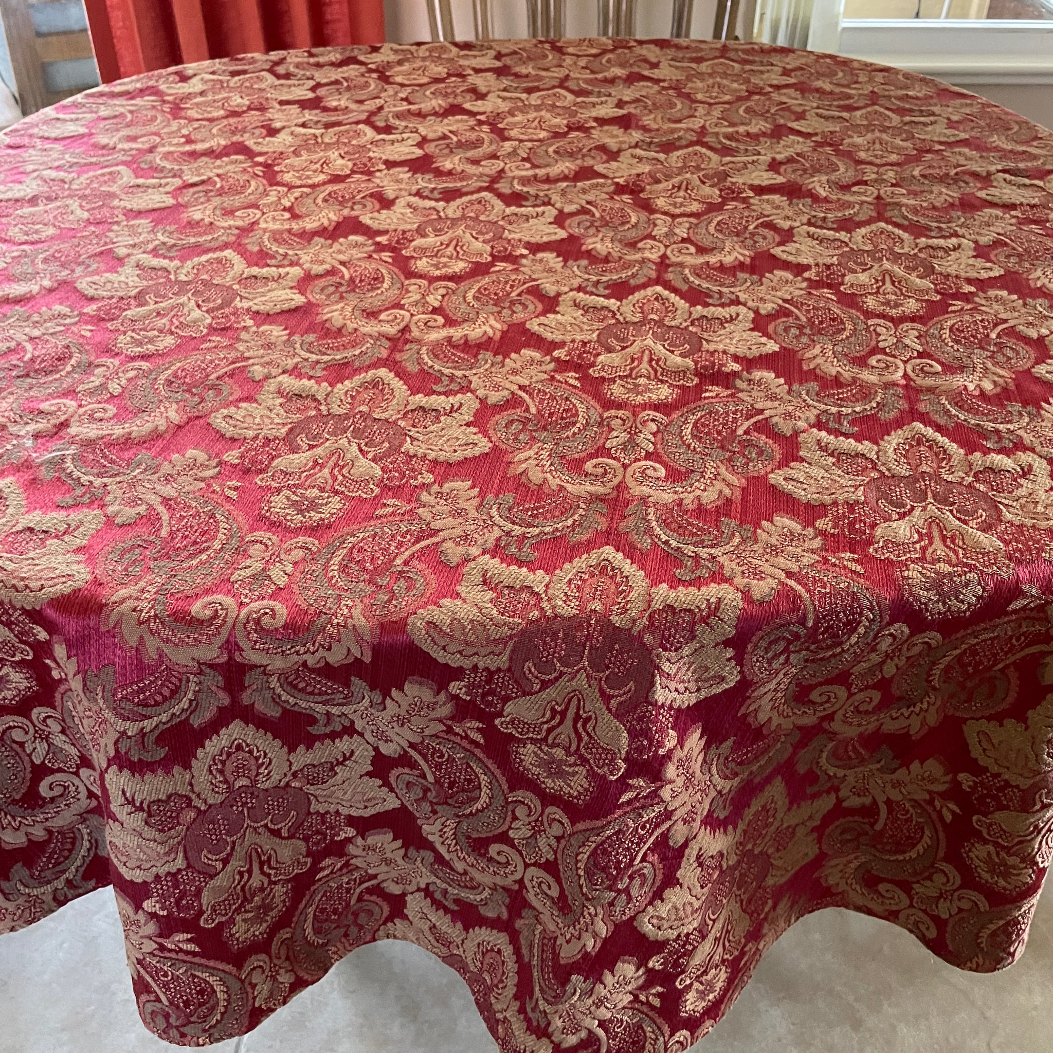 90s Vintage Cotton Poly Brocade Floral Paisley Burgundy Round Table Cloth 68 x 68”