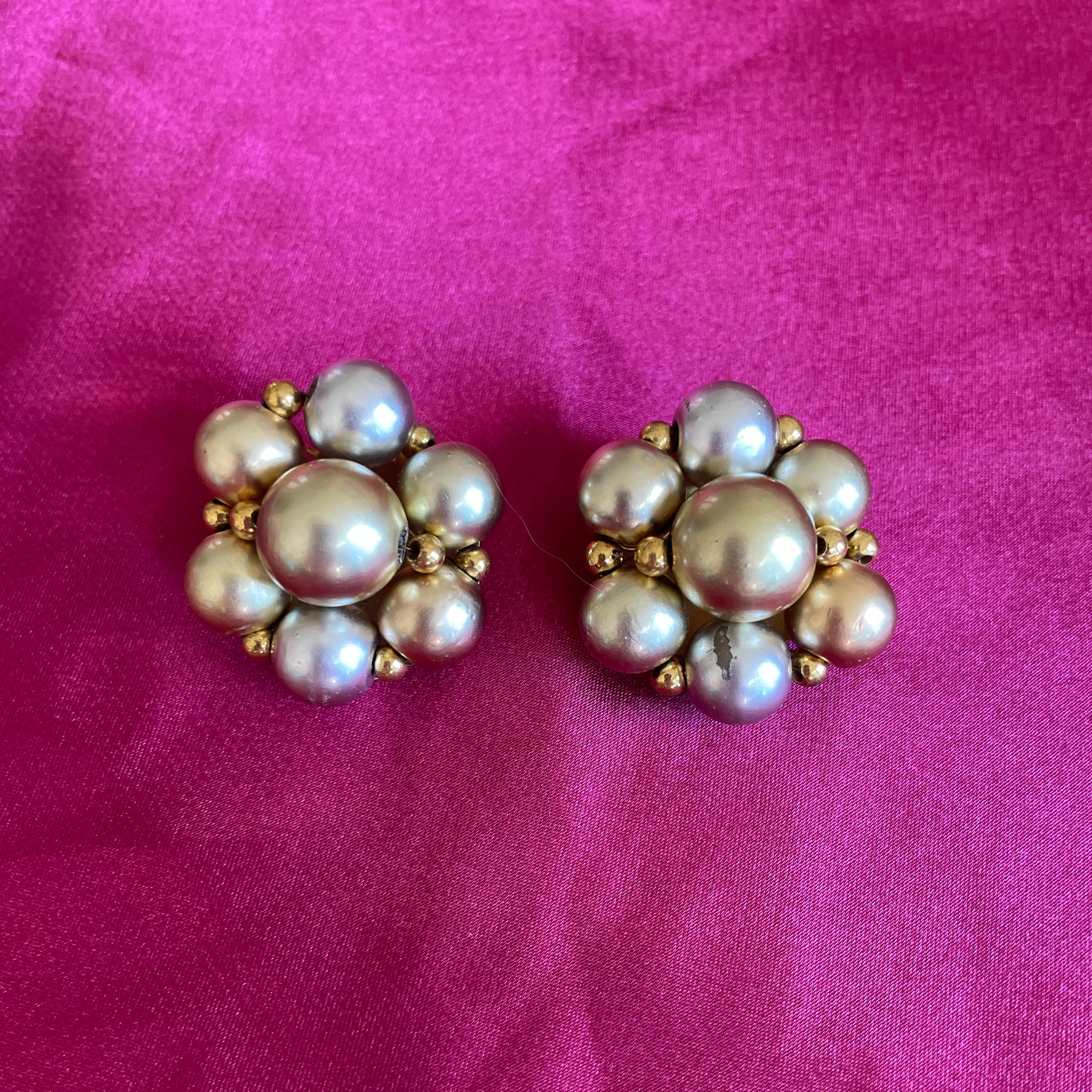 50s Vintage Beautiful Beaded Clip Earrings