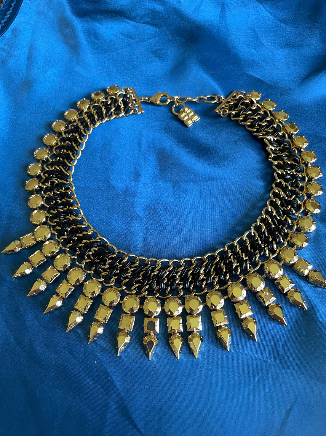 2000s Gold Tone Collar Choker Statement Necklace
