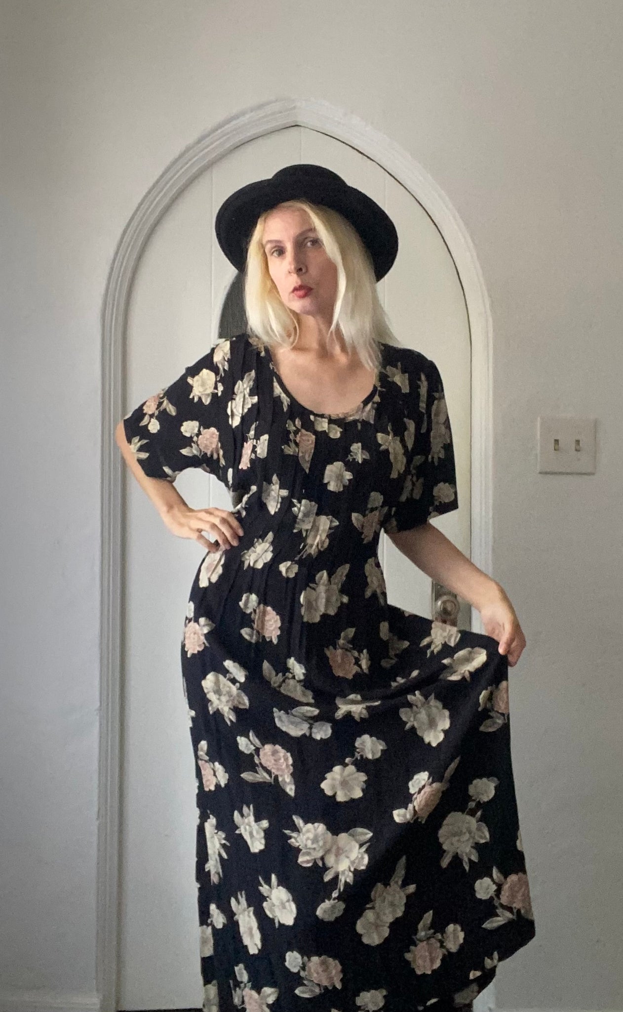 90s Vintage Black Rays Floral Print Tie Belt Long Dress X/L