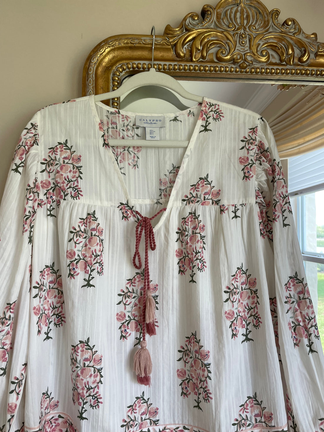 2000s White Floral Print Tassel Tie Full Sleeve Boho Top Lg