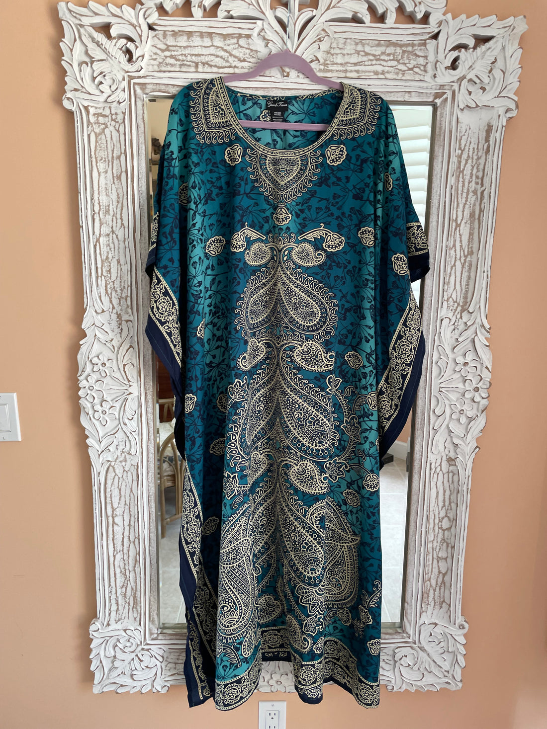 Women’s Caftan Kimono Beach Coverup Dress Plus Size             Easy to Wear