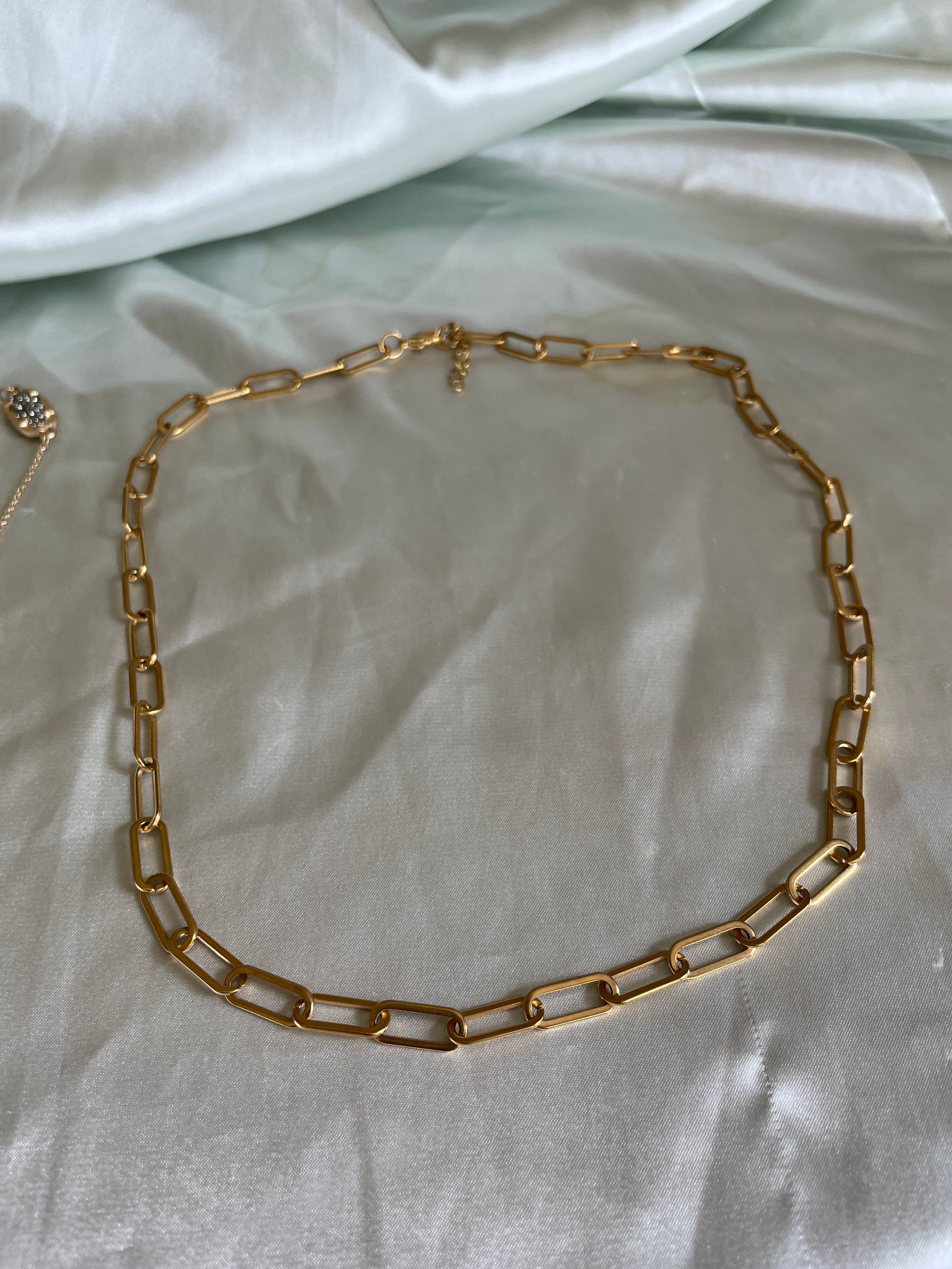 2000s Chain 2000s Gold Tone Chains Necklaces