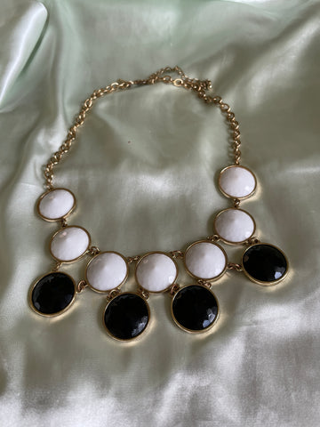 90s Signed Cookie Lee Gold Tone Black White Cabochon Bib Necklace