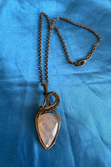 2000s Rose Quartz Handcrafted Copper Pendant Necklace