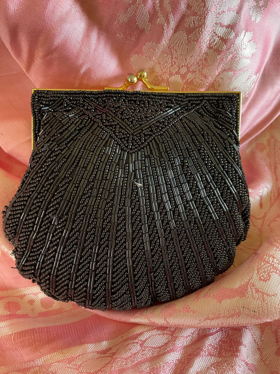 Vintage Black Beaded Shell Design Clutch Crossbody Purse