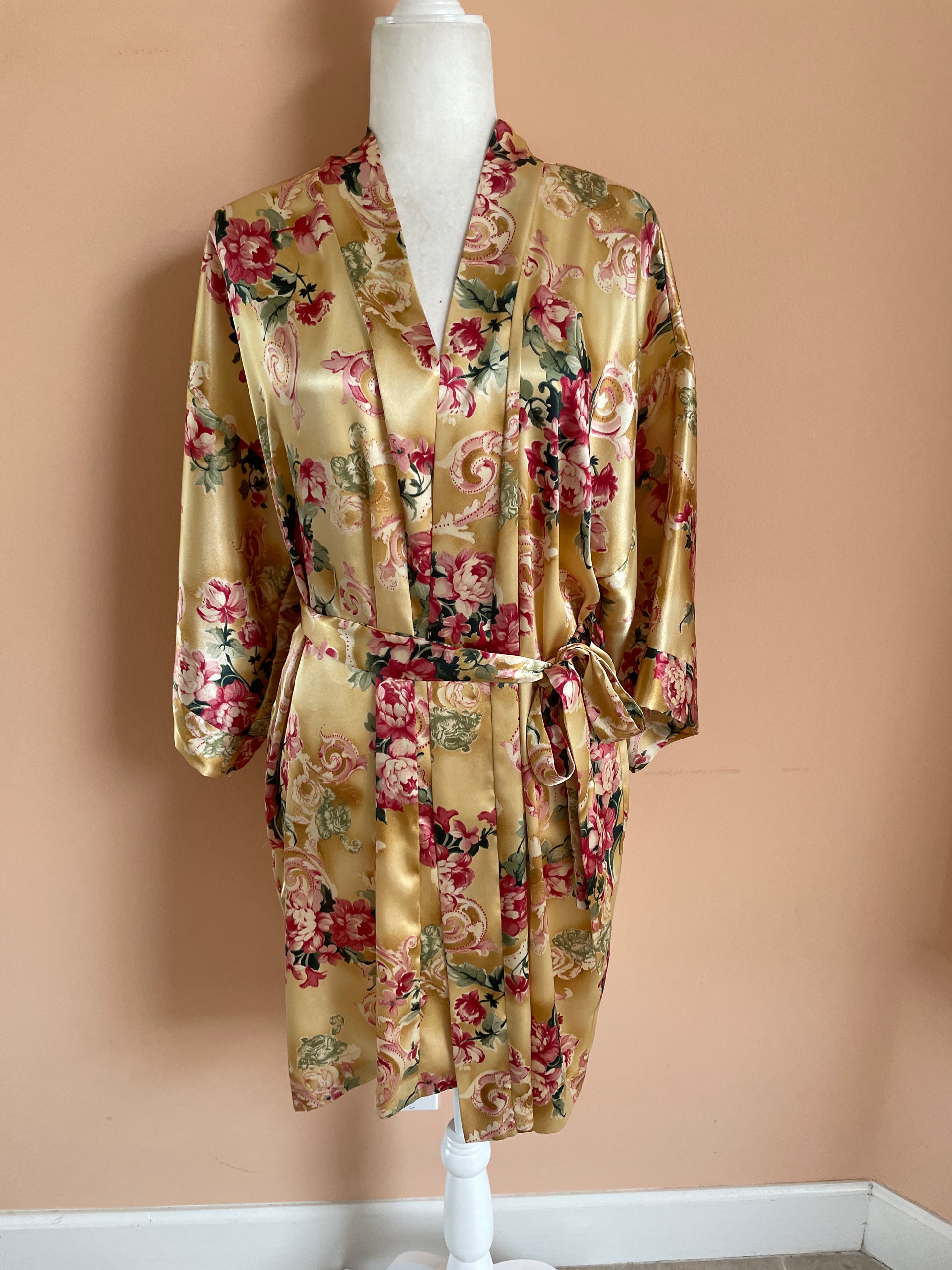 90s floral wrap robe 90s Golden Floral Print Sophia Delicates Silky Wrap Lingerie Robe M