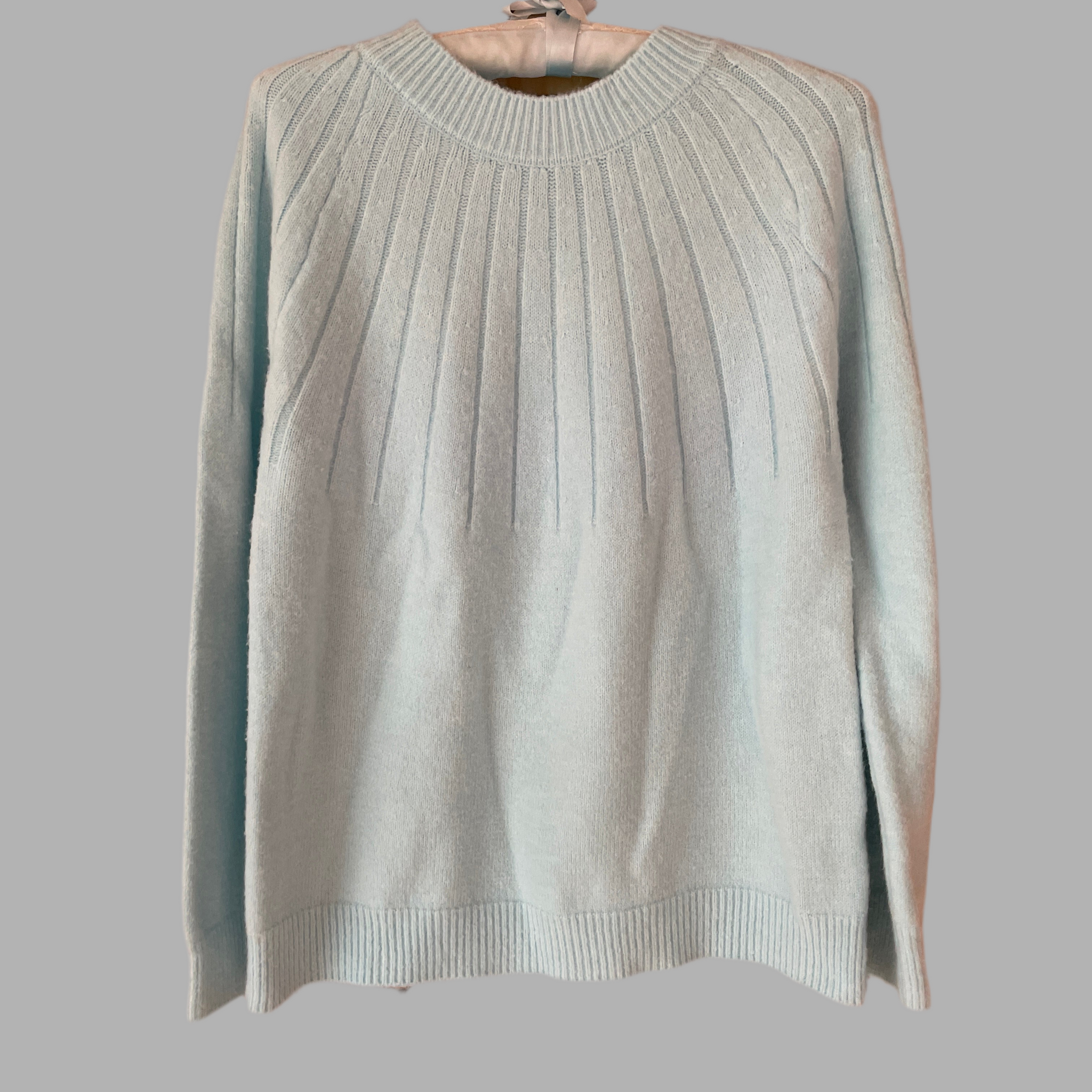 90s Vintage Baby Blue Cotton Poly Blend Pullover Sweater M