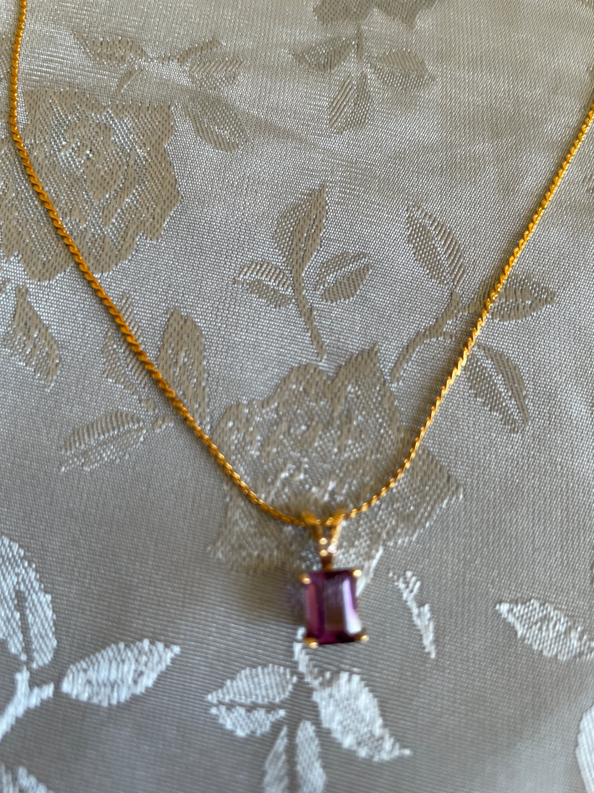  2000s Gold Chain Purple Glass Pendant Necklace