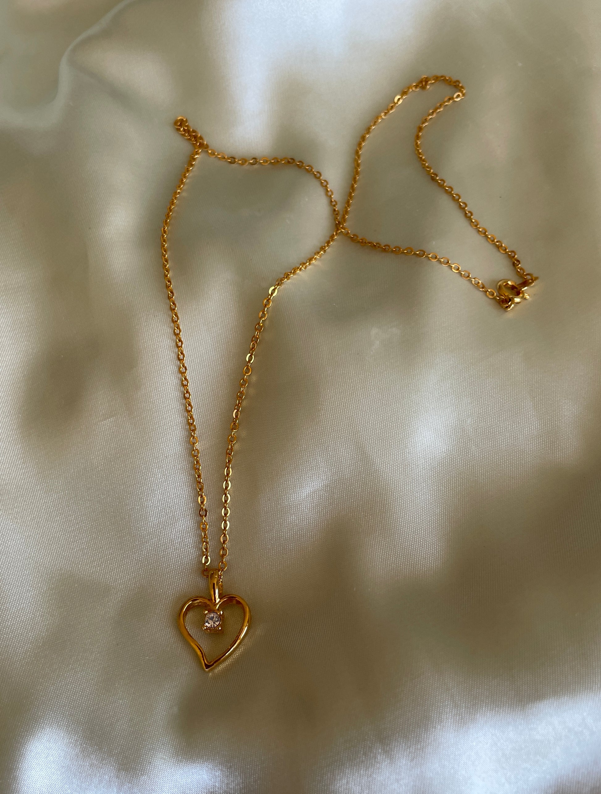90s Gold Tone Heart Pendant Necklace  90s Gold Tone Open Heart Rhinestone Accent Pendant Necklace