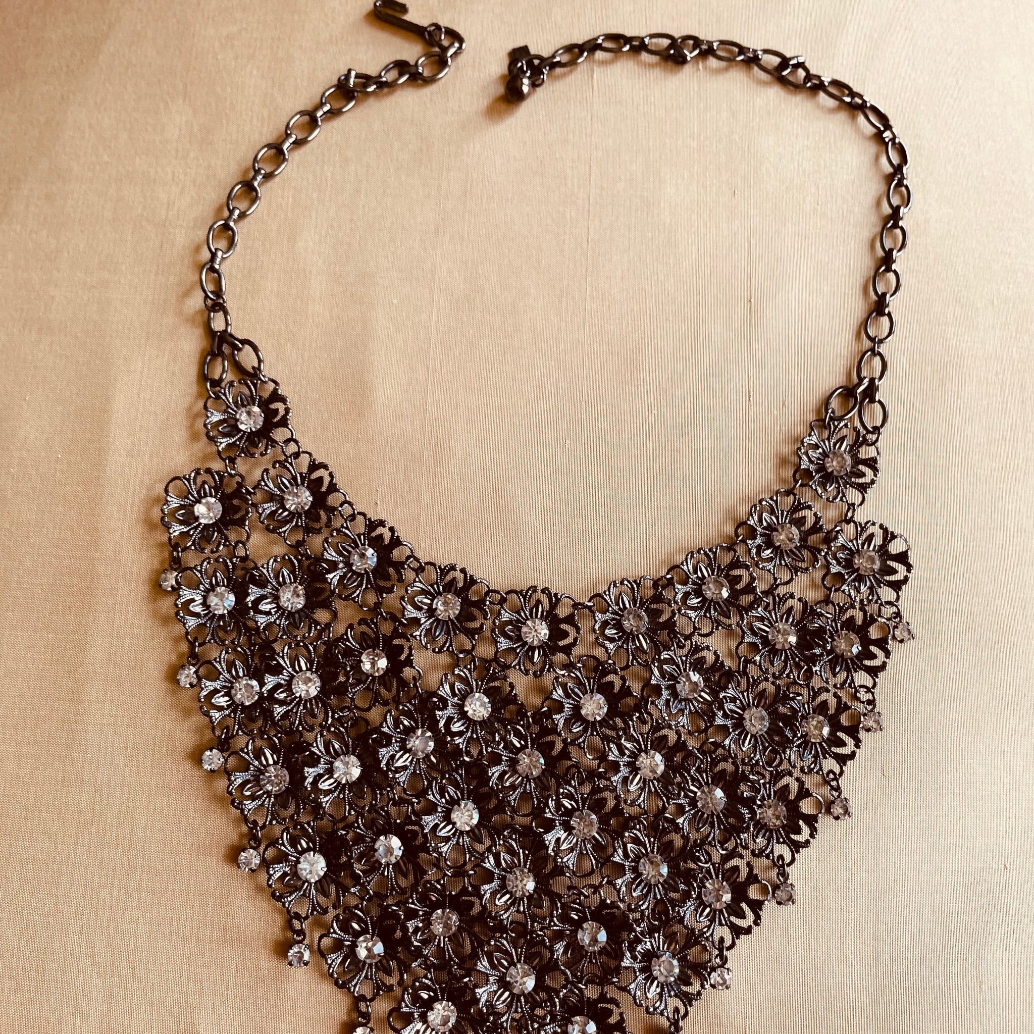 70s Vintage Lacy Flower Rhinestone Chainmail Necklace