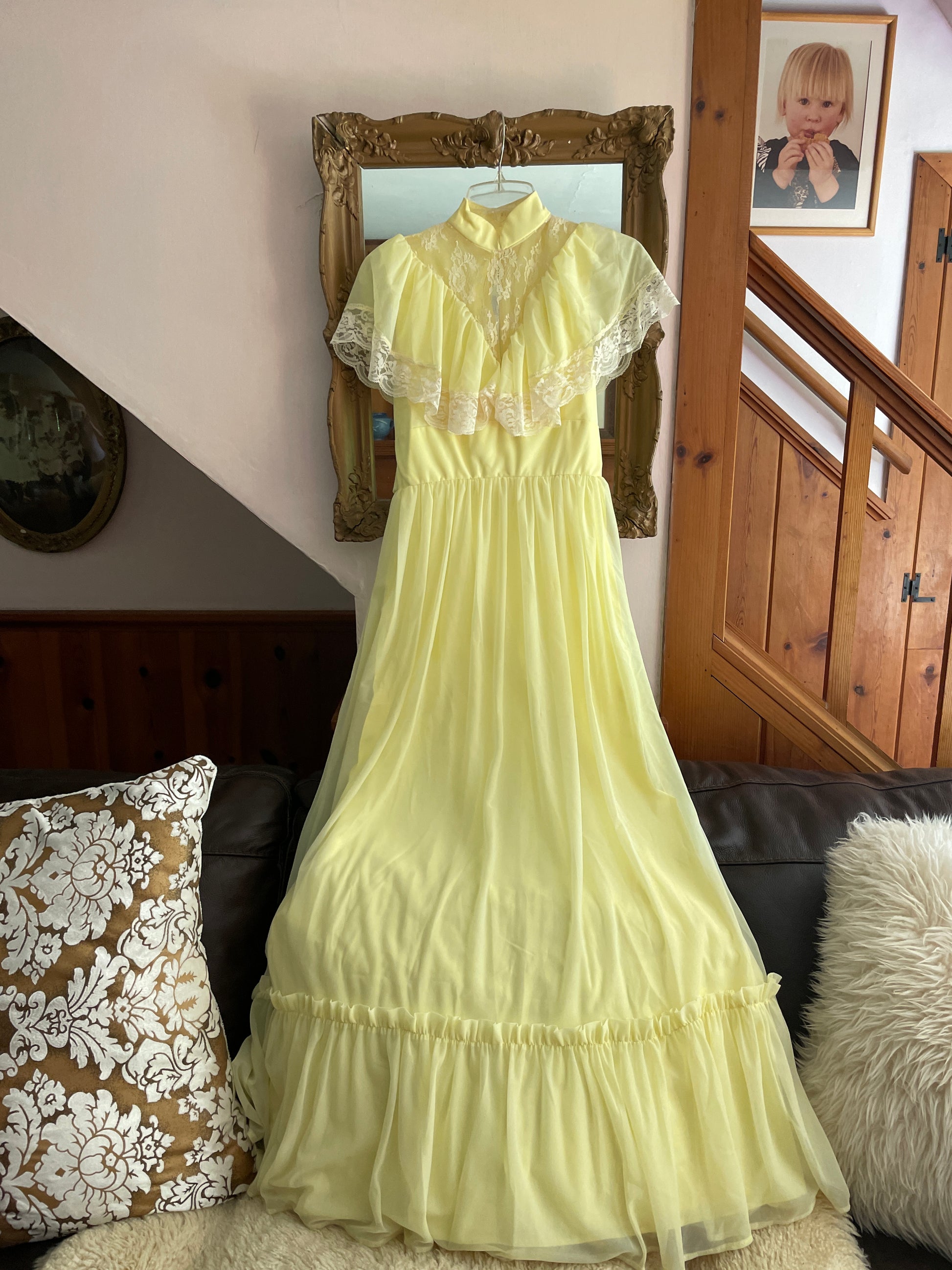  70s Lovely Yellow Sheer Poly Chiffon Lined Lace Bodice Ruffles Tie Back Vintage Prairie Dress S