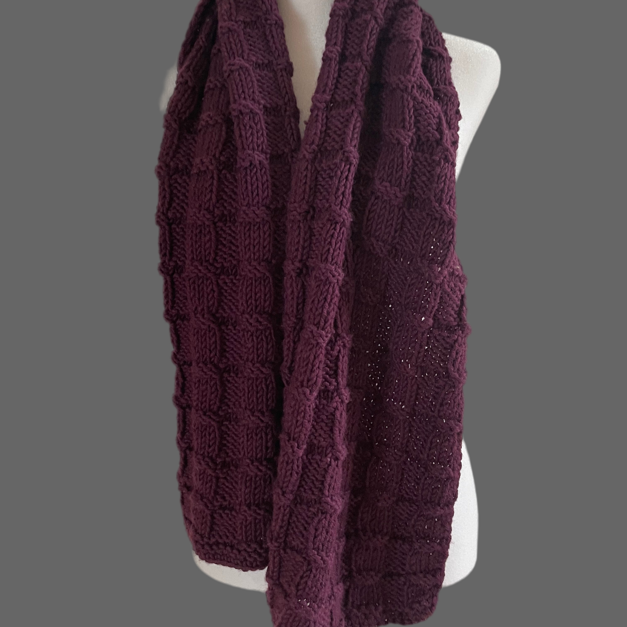 2000s Purple Hand Knit Wool Acrylic Winter Scarf
