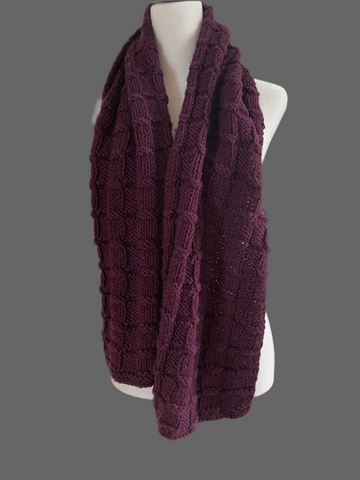 2000s Purple Hand Knit Wool Acrylic Winter Scarf