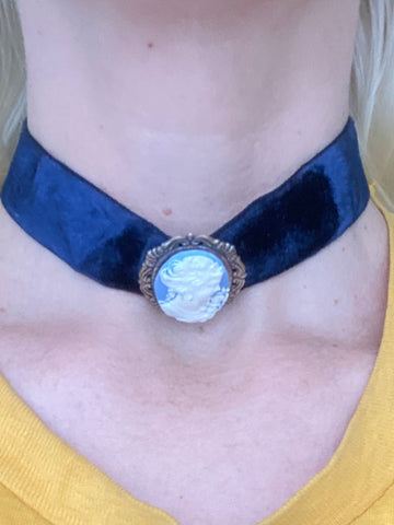 Vintage 50s Cameo Blue Velvet Ribbon Choker  Necklace.