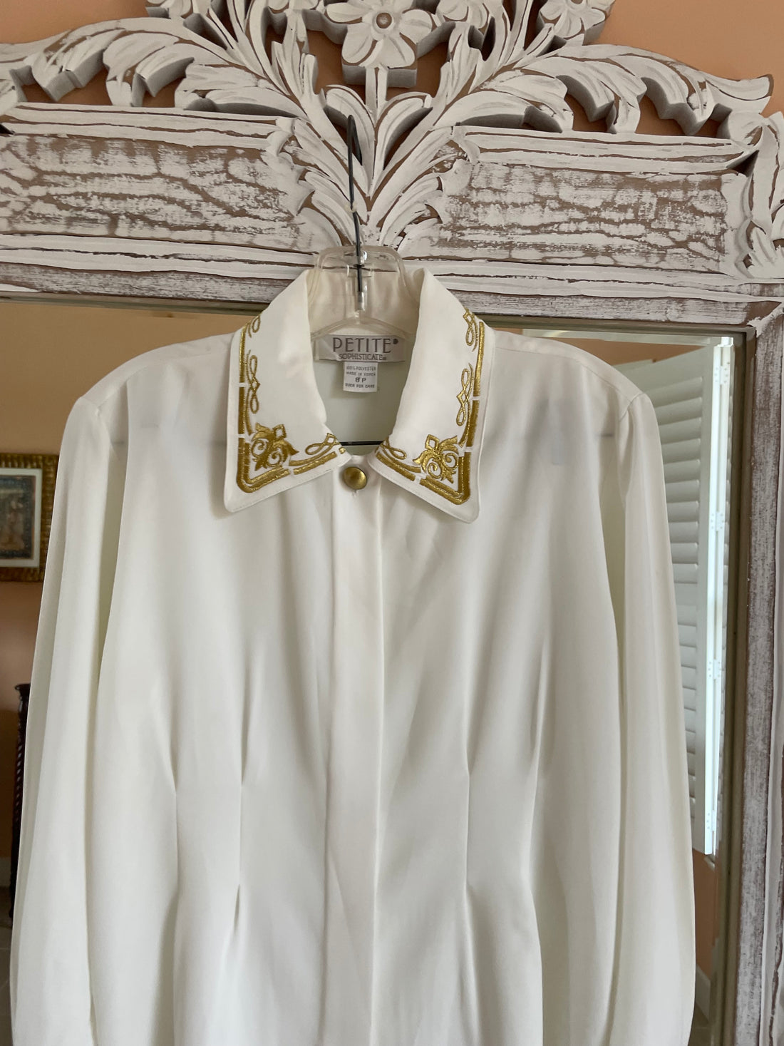 Vintage Classic White Decorative Golden Cuffed Blouse  S/M