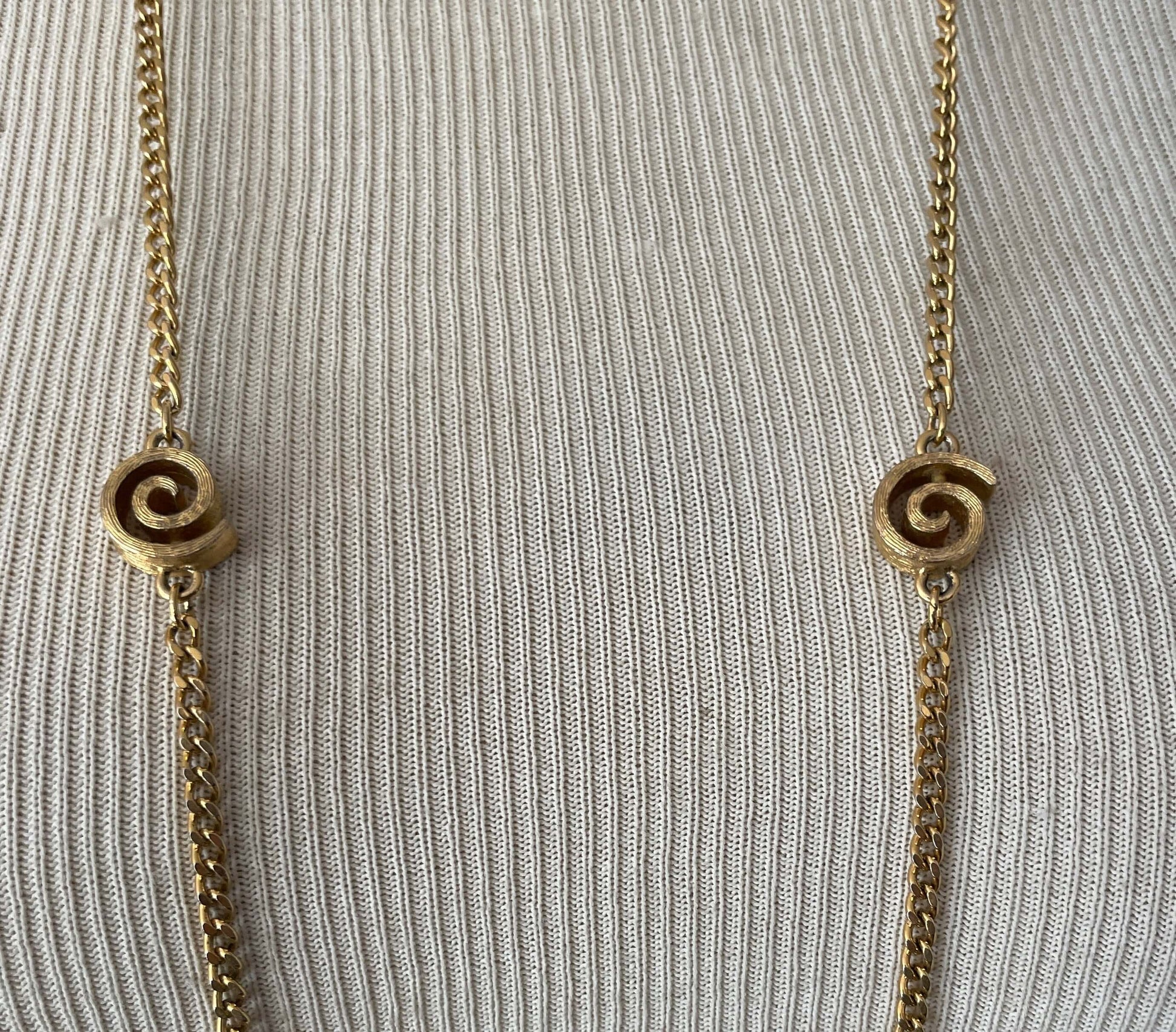  1980s Signed Monet Gold Tone Long Chain Spiral Vintage Wrap Necklace