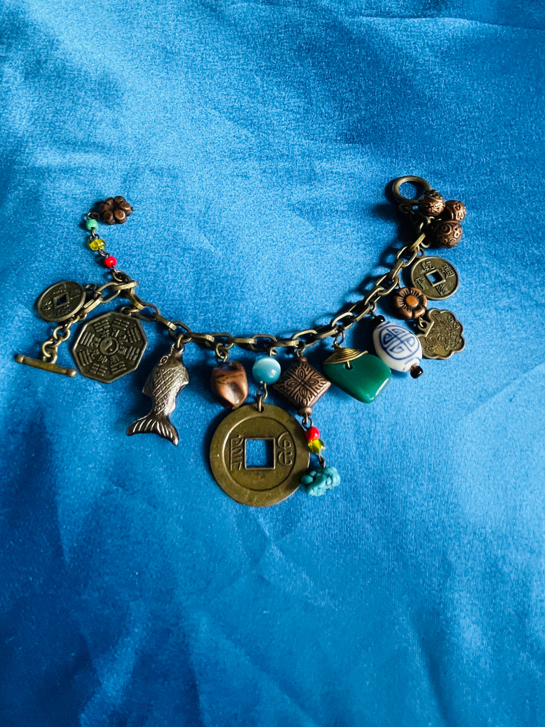 Vintage 70s Asian Brass Tone Charm Bracelet