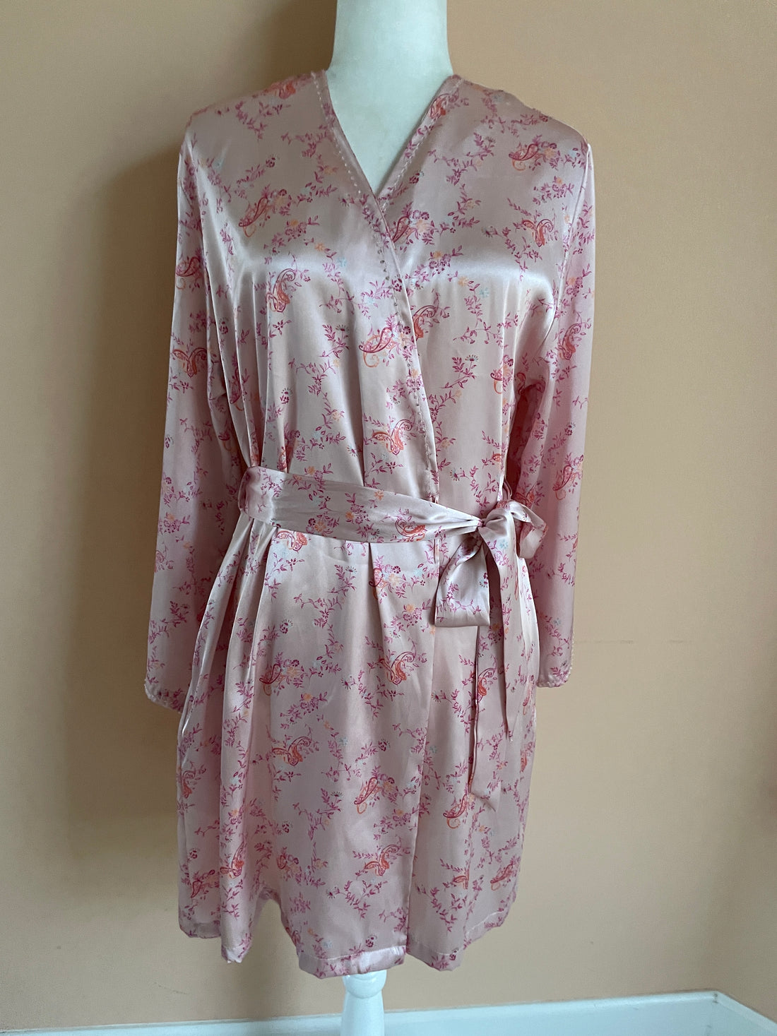 80s pink lingerie robe