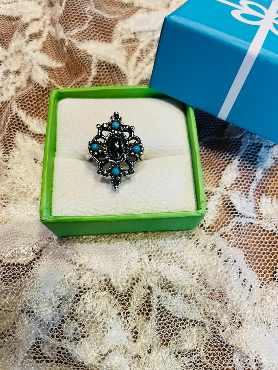 80s Silver Plated Decorative Blue Stone Hematite Ring