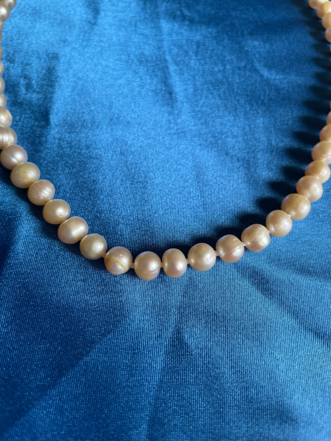 90s  White Glass Faux Pearl Hand Strung Necklace