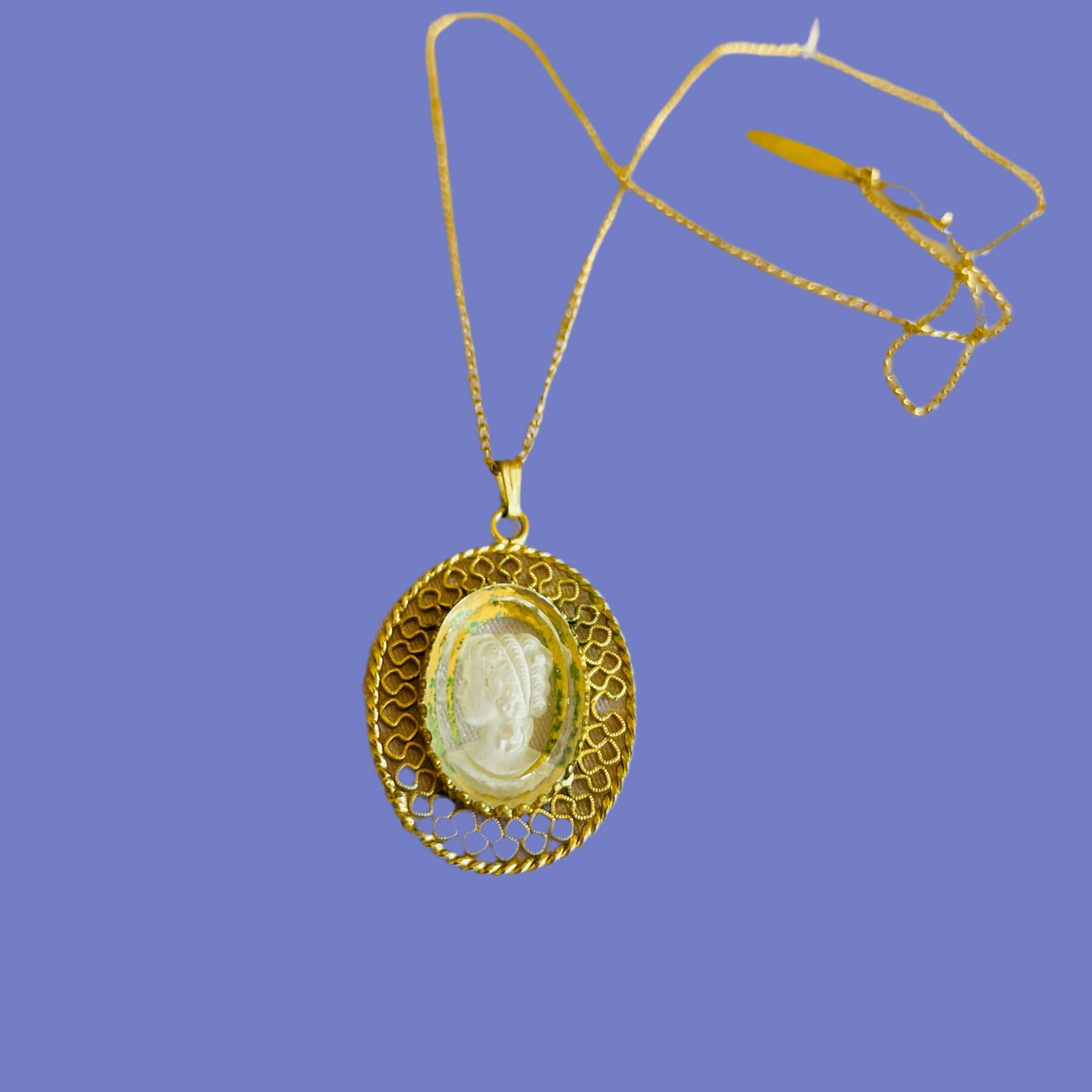 80s Vintage Whiting & Davis Gold Tone Glass Portrait Pendant Necklace