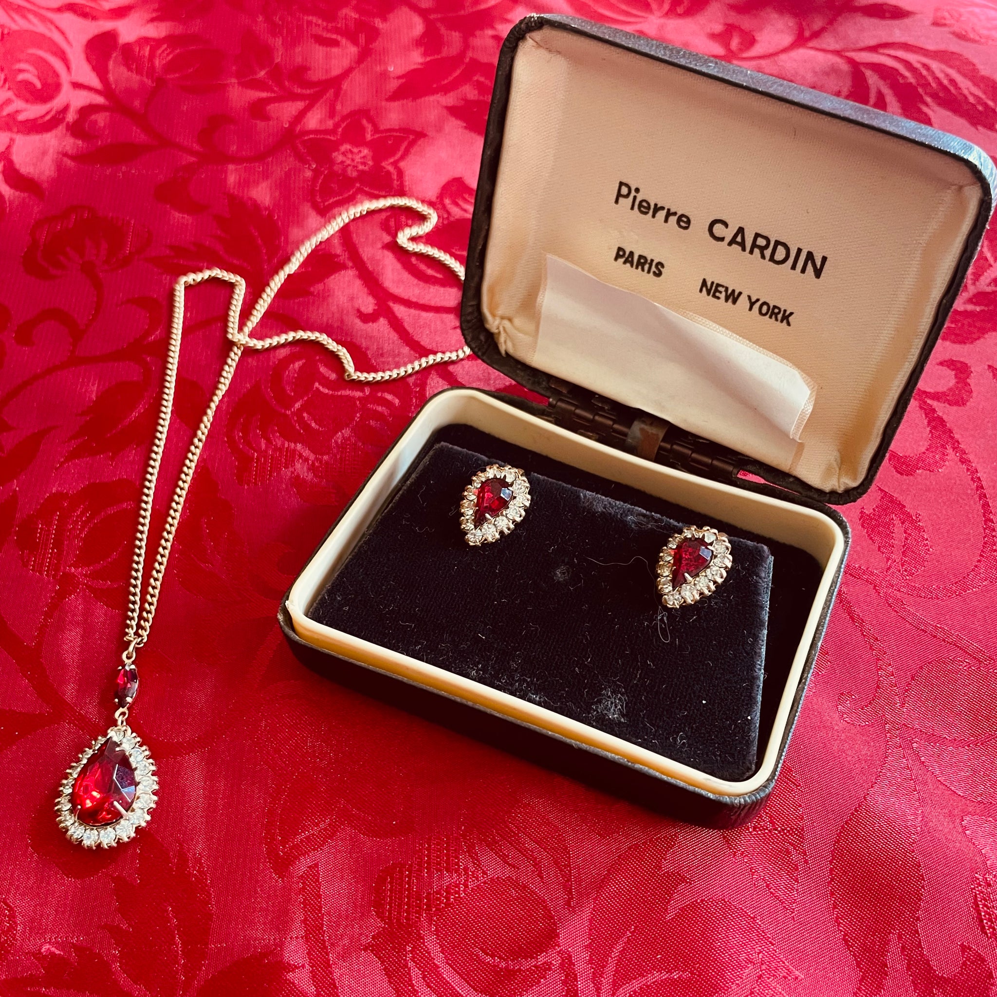 Vintage Pierre Cardin Red Glass Earring Pendant Necklace Set