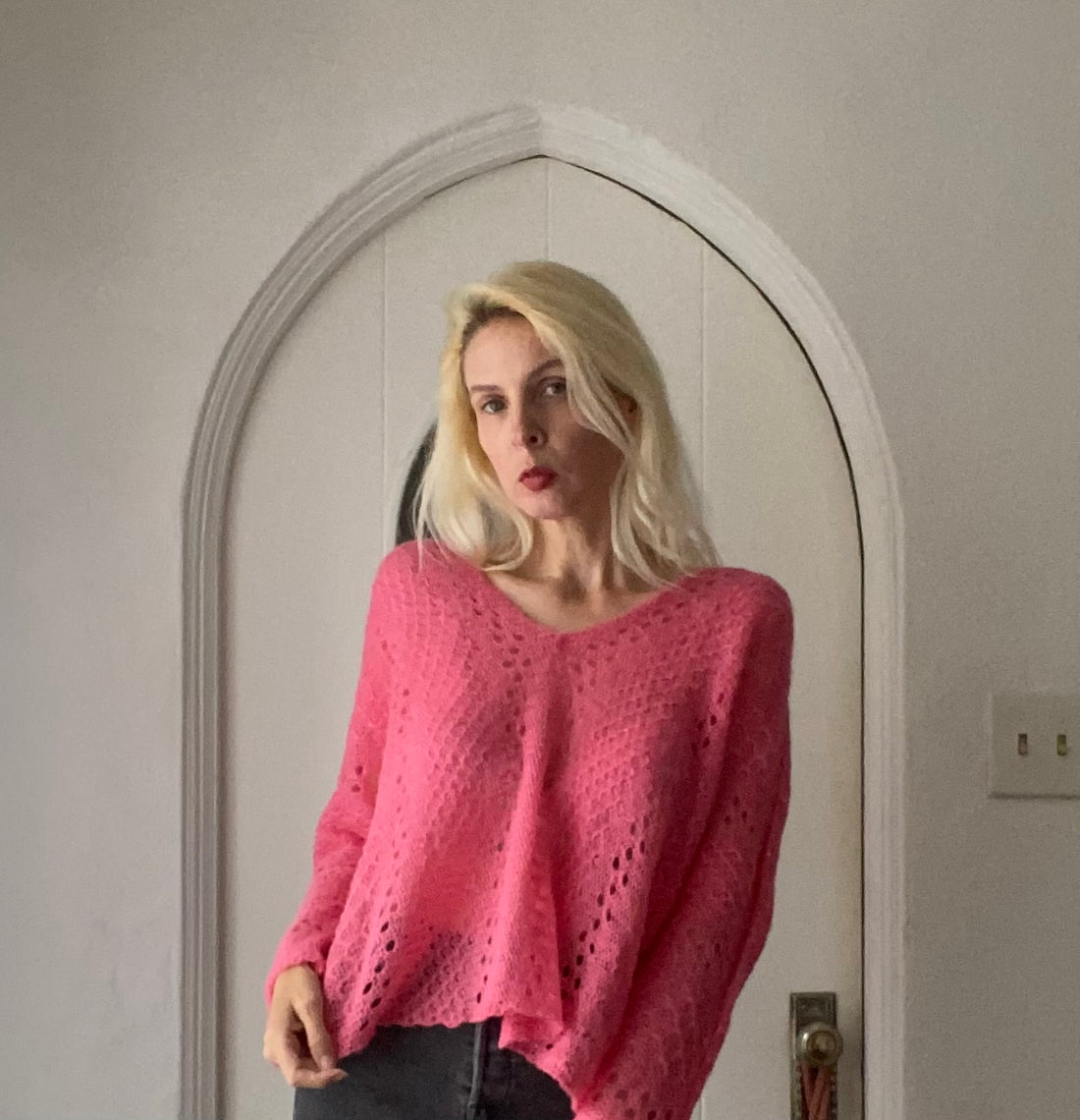 2000s Wooden Ships Pink Mohair Blend Open Knit Pullover Sweater M