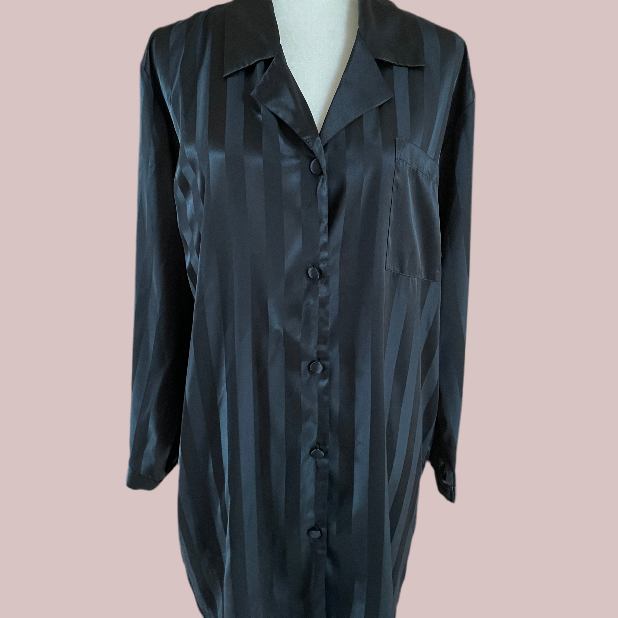 90s Vintage Black Stripe Loungewear Robe Pajama Top M