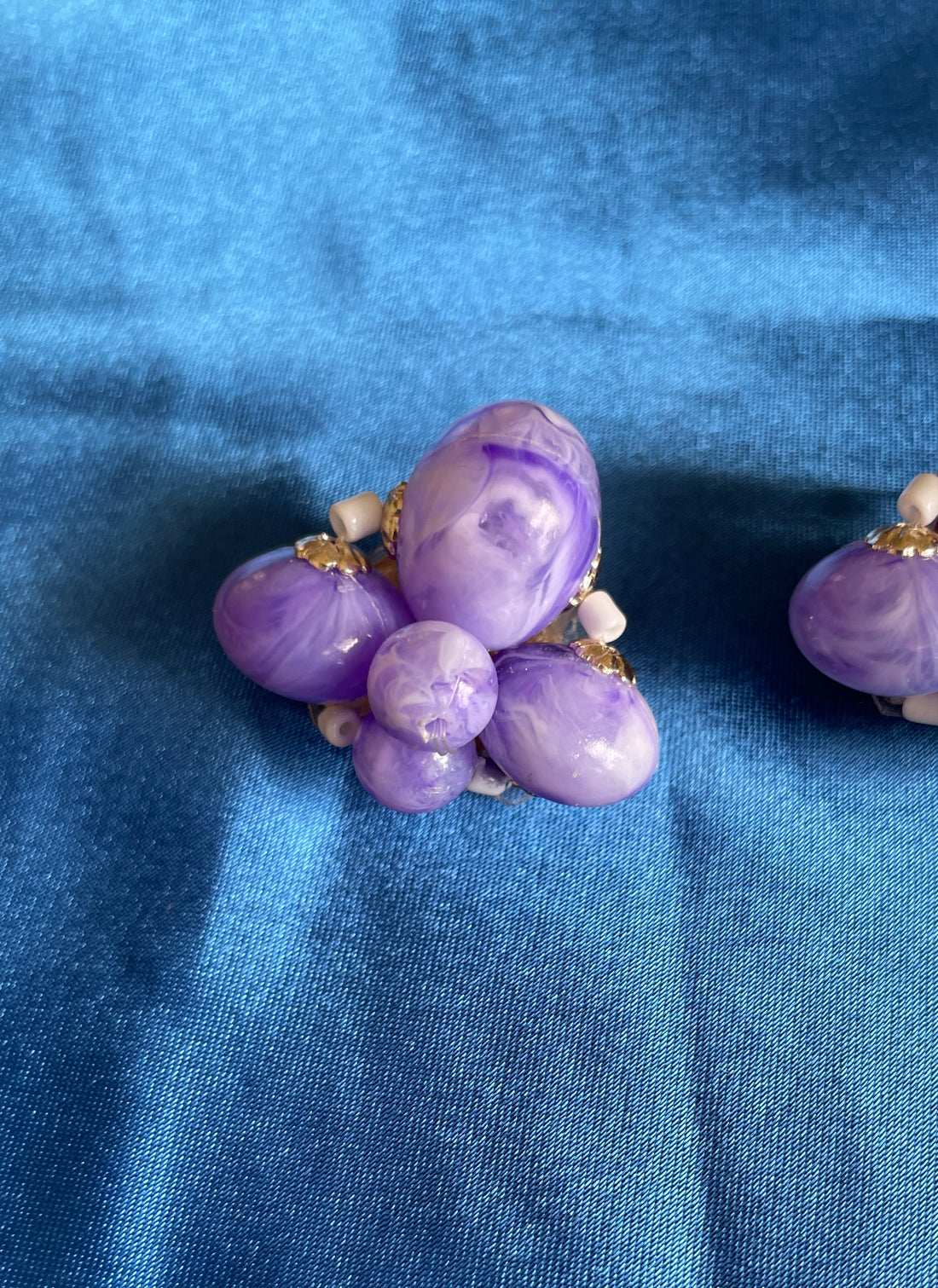 Vintage 50s Japan Purple Cluster Clip Earrings