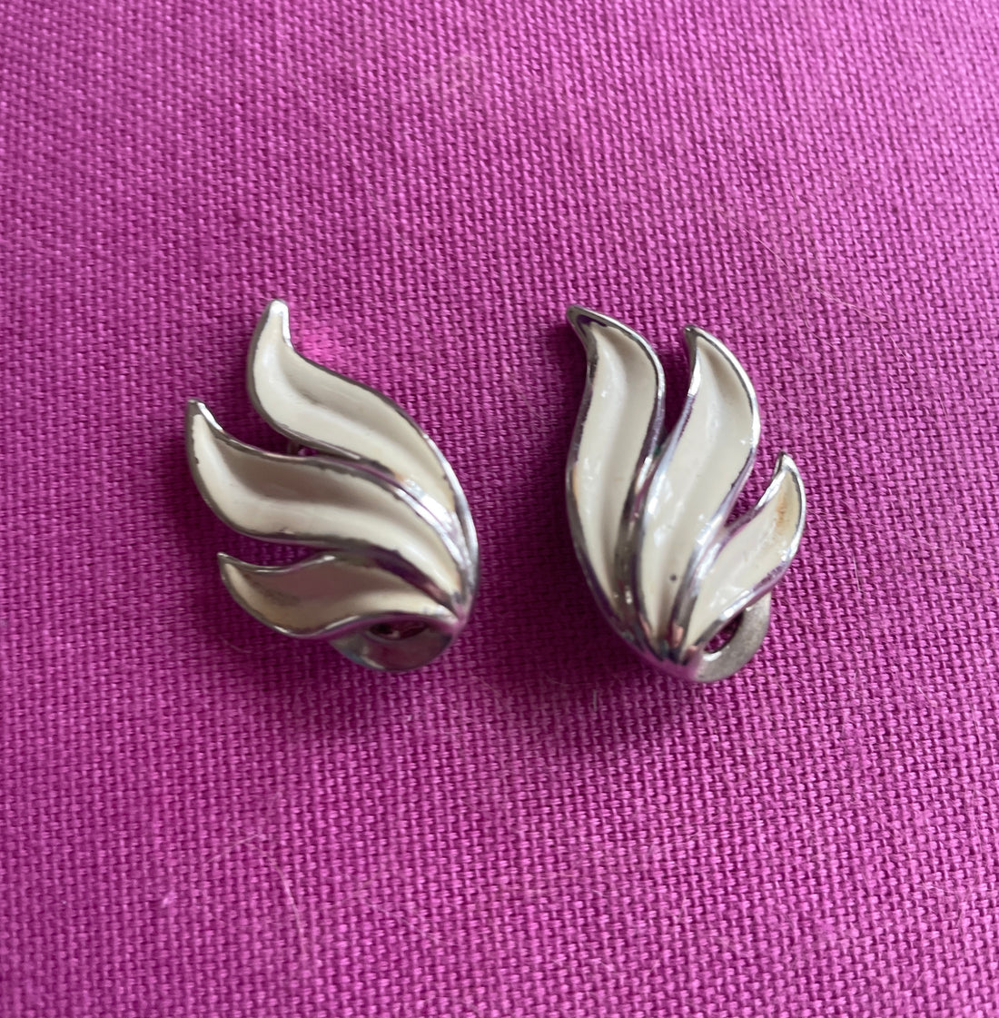 60s Trifari clip earrings