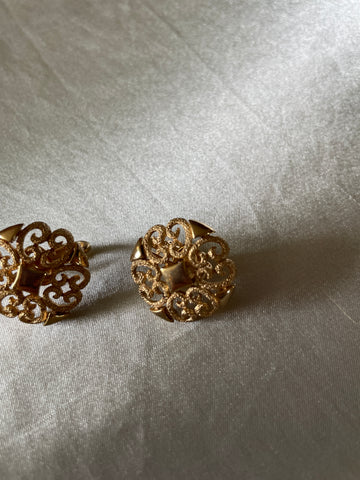 1980s Avon Lovely Vintage Gold Tone Clip Earrings