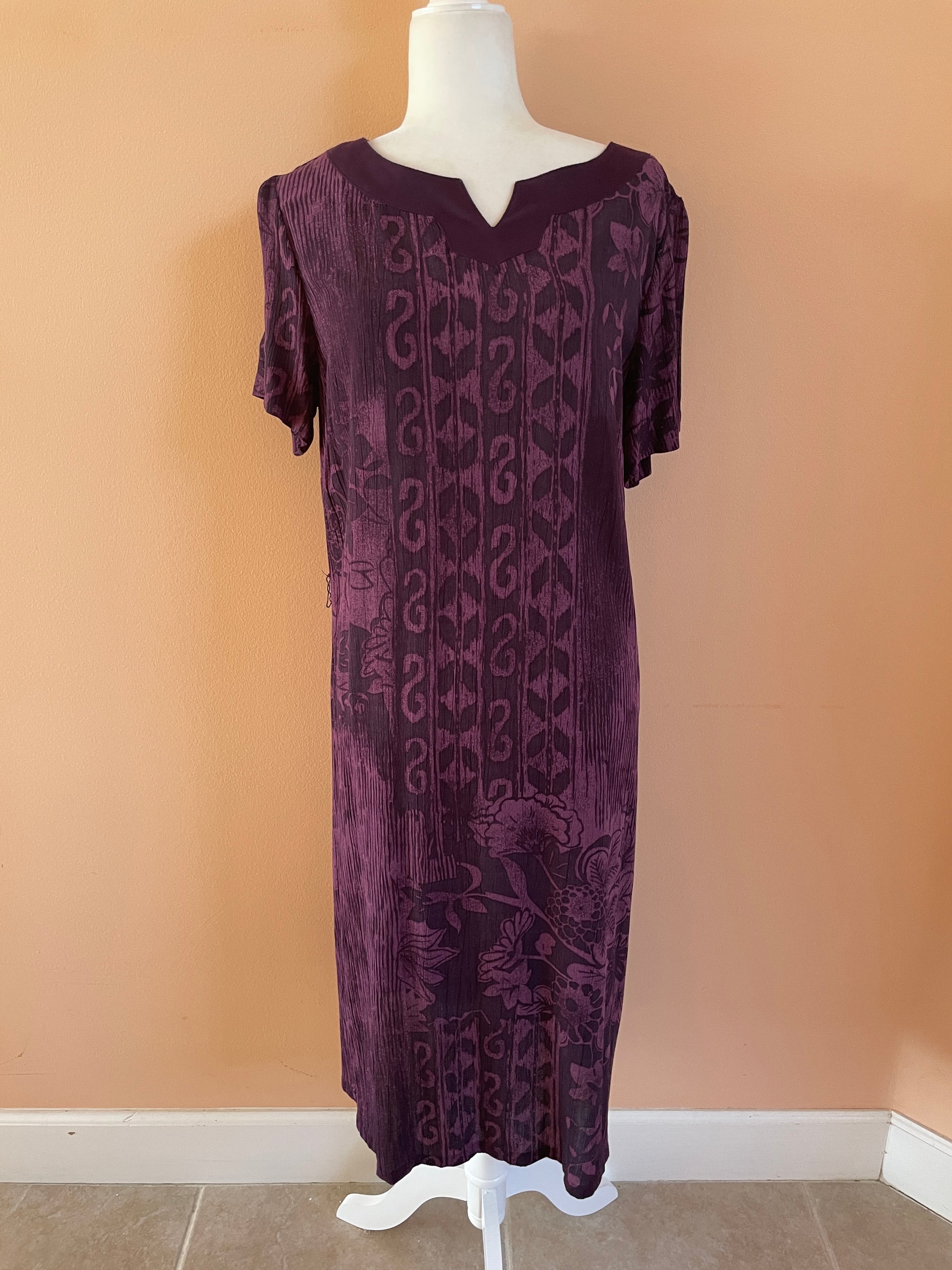 2000s purple maxi dress 2000s Purple Floral Design Rayon Maxi Dress. L