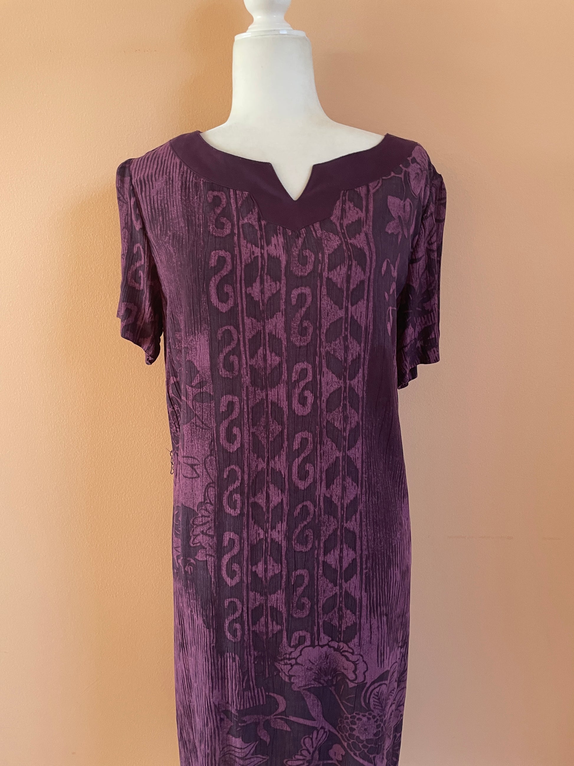  2000s Purple Floral Design Rayon Maxi Dress. L