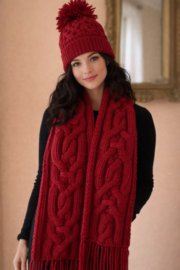 Early 2000s 100% Wool Chunky Red Knit  Matching Scarf Hat Set.