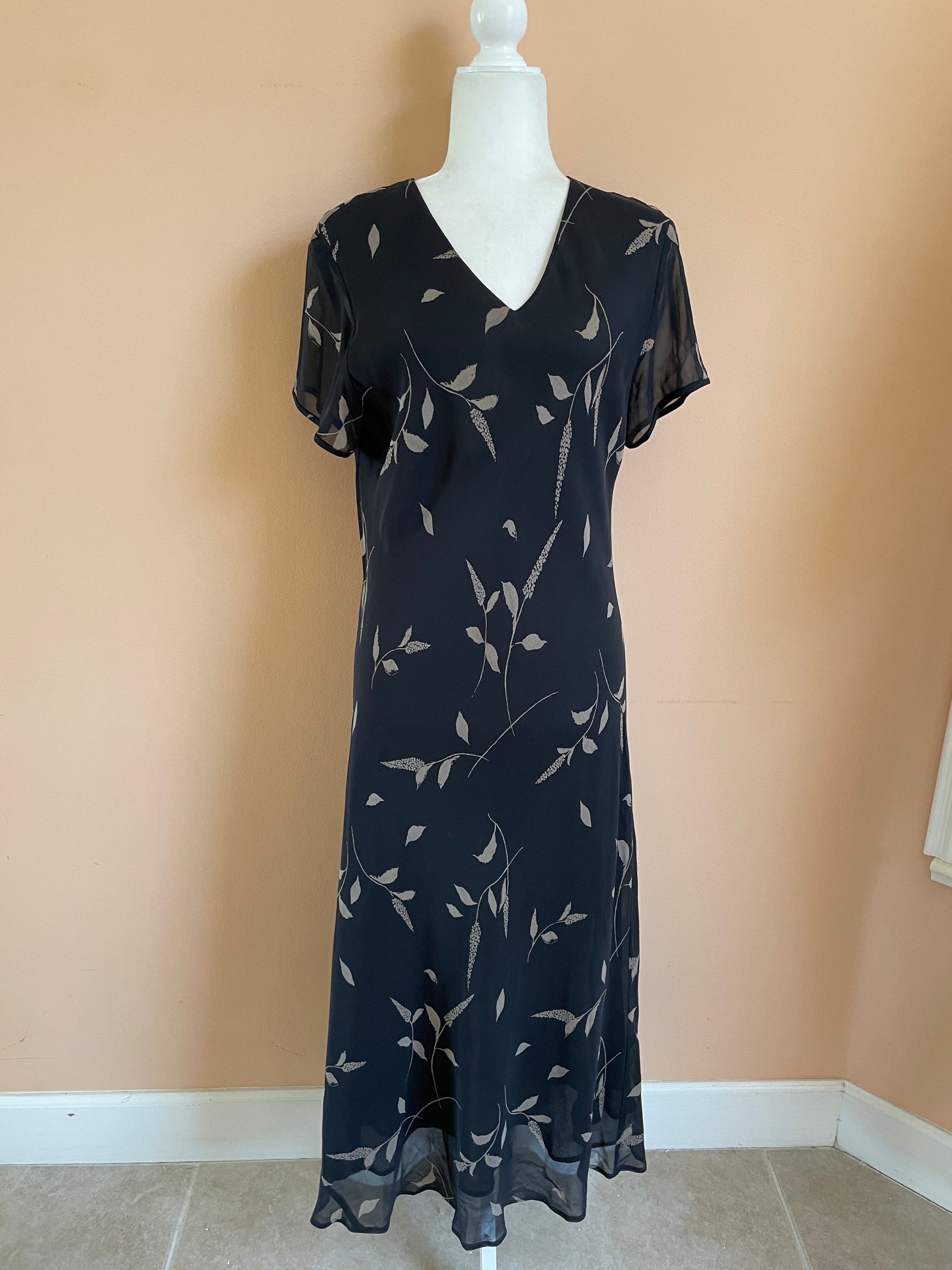  Falling Leaf 20OOs 100% Silk Black Long Sheath Dress