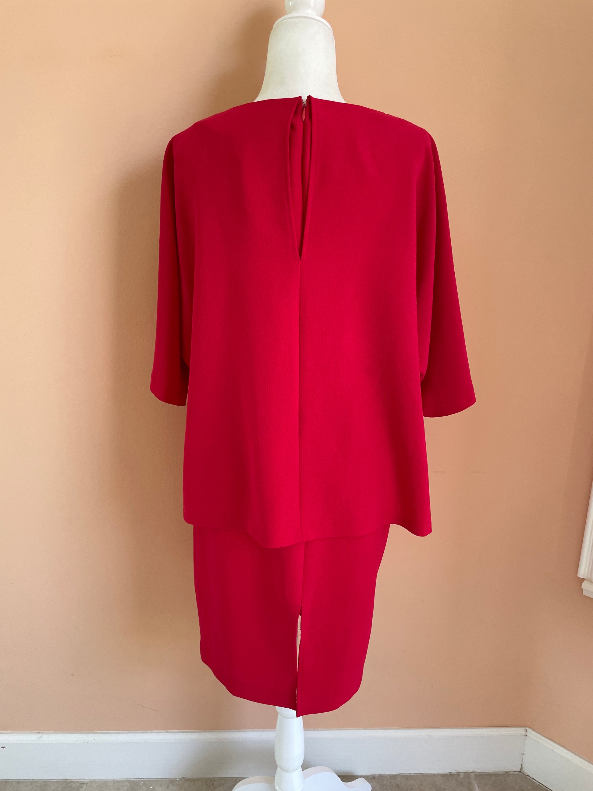  2000s Adrianna Papell Red Poly Designer Cape Knee Length Dress