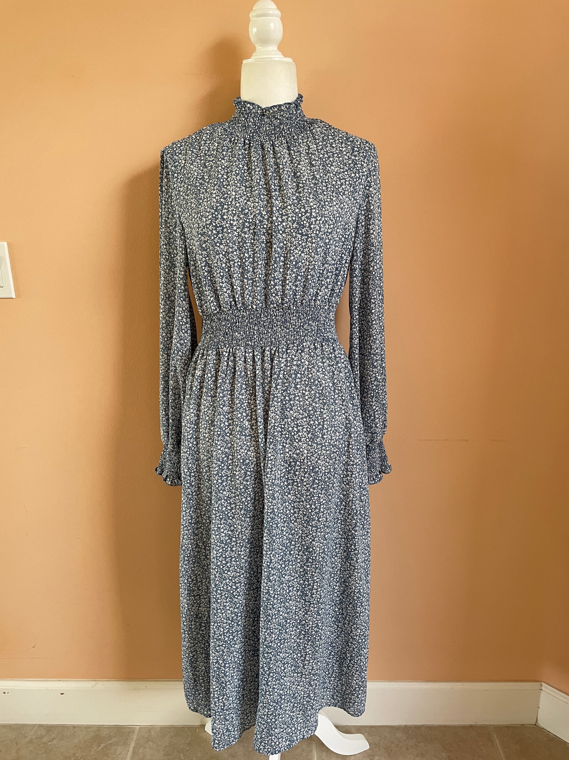 1990's blue print dress 1990’s Vintage Silky Poly Blue Print Ruffled Long Sleeve Prairie Dress M