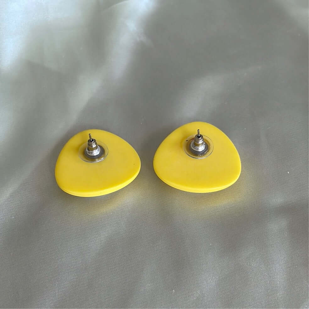  1970s Mod Stylish Yellow Pierced Earrings