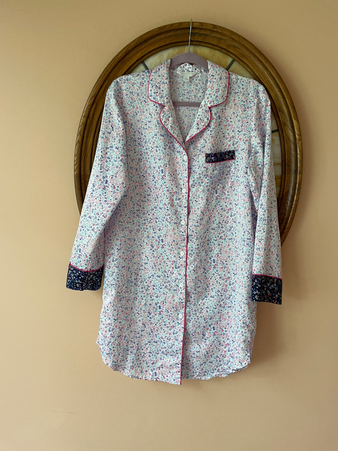 1990's Floral pajama top