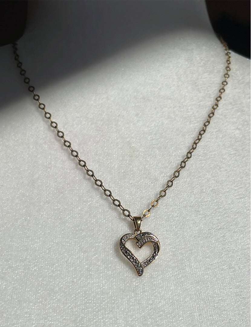 Pretty stamped 925 delicate heart pendant necklace