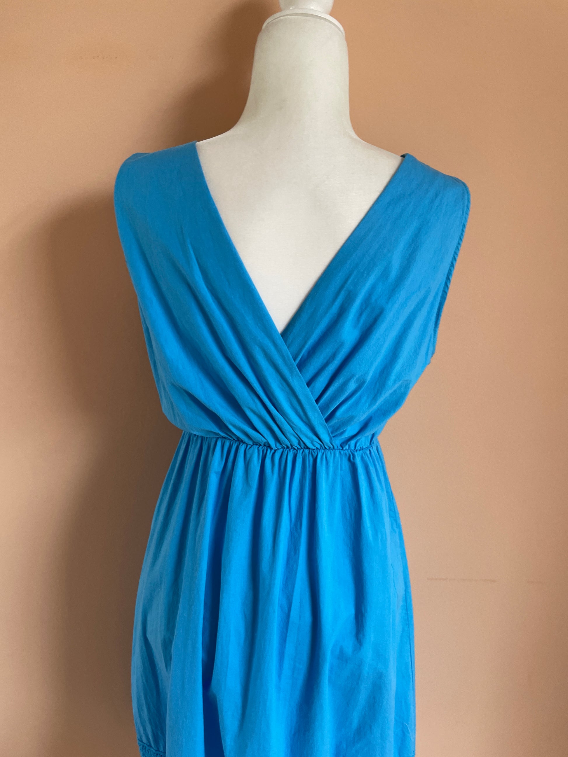  Color me Blue 2000’s Striking Cotton Sleeveless Ruffled Summer Dress. S