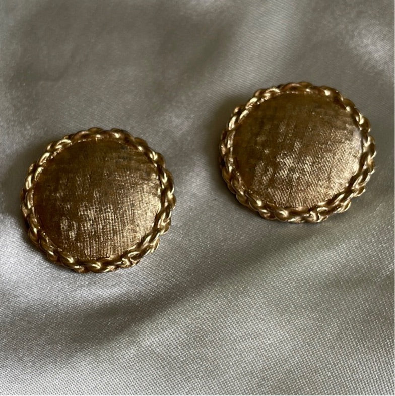 1950's signed coro gold tone round clip earrings