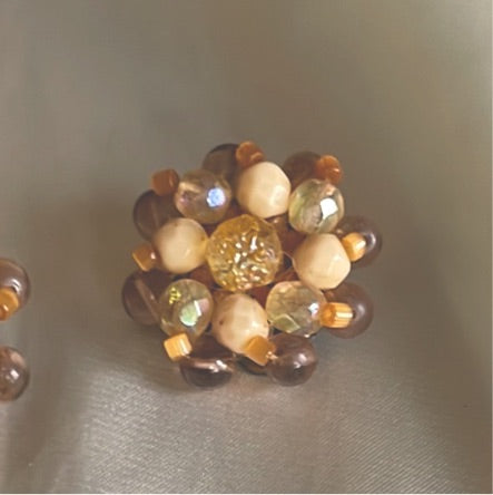 1940s/1950s beaded cluster clip earrings