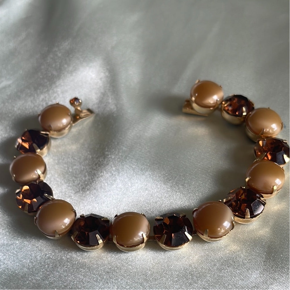  Vintage 70s Prong Set Glass Beaded Bracelet