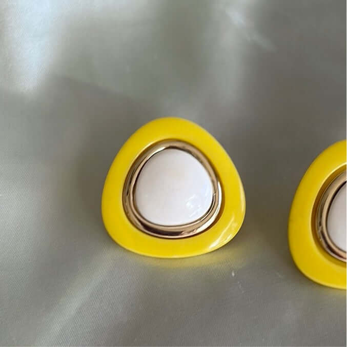 vintage 60s mid yellow pierced earrings